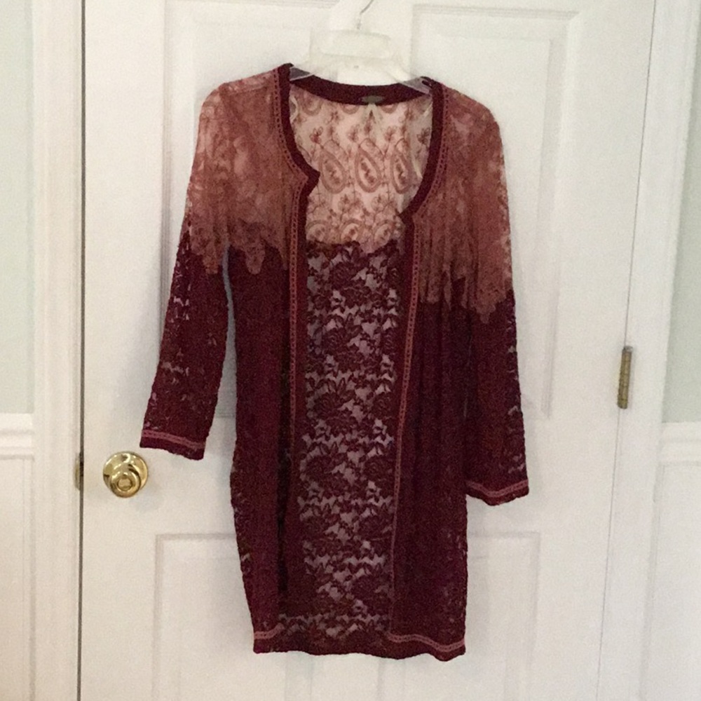 Buckle BKE lacy cardigan. Vintage style.